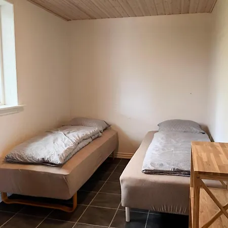 Дом отдыха 4 Bedroom Pet Friendly In *
