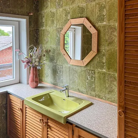 Дом отдыха 4 Bedroom Pet Friendly In